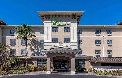 Ecco Suites Lakeland Florida