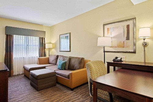 Extended Stay America Premier Suites - Lakeland - I-4 - image 10