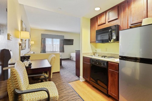 Extended Stay America Premier Suites - Lakeland - I-4 - image 2