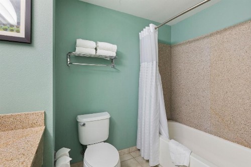Extended Stay America Premier Suites - Lakeland - I-4 - image 20