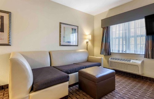 Extended Stay America Premier Suites - Lakeland - I-4 - image 4