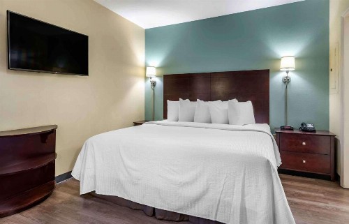 Extended Stay America Premier Suites - Lakeland - I-4 - image 9