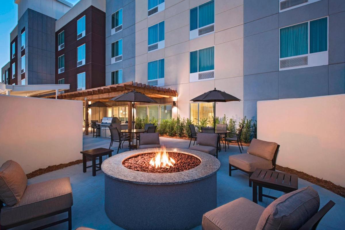 TownePlace Suites by Marriott Lakeland - main image