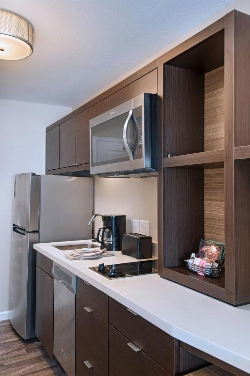 TownePlace Suites by Marriott Lakeland - image 4