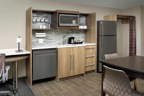 Home2 Suites By Hilton Lakeland - image 19