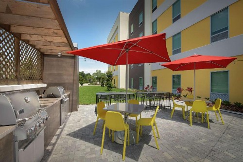 Home2 Suites By Hilton Lakeland - image 8