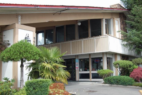 Western Inn Lakewood - image 19
