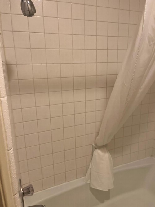 Western Inn Lakewood - image 31