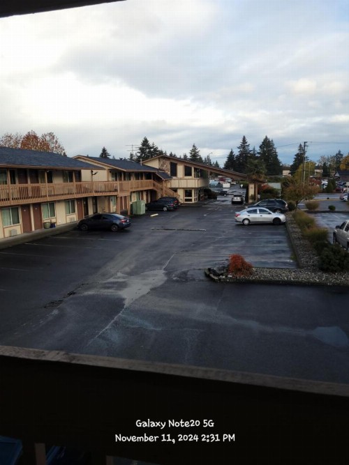 Western Inn Lakewood - image 42