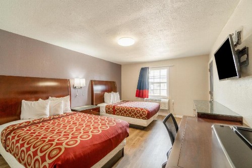 Westerner Motel - image 20