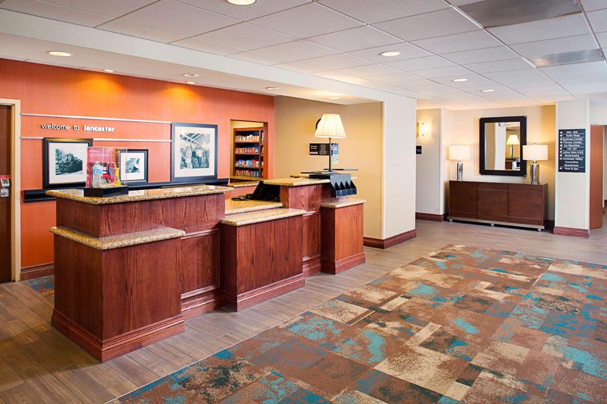 Hampton Inn & Suites Lancaster - image 2