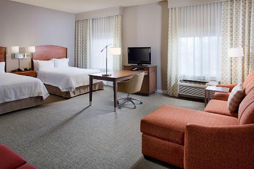 Hampton Inn & Suites Lancaster - image 20