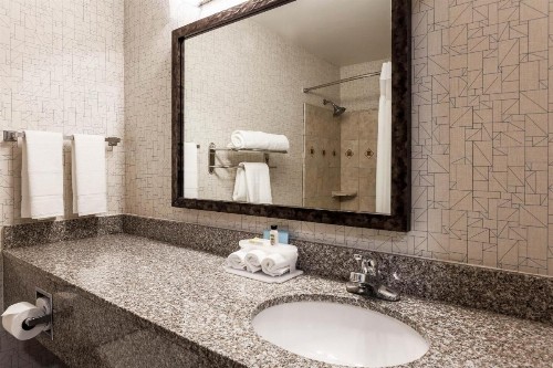 Holiday Inn Express Lancaster an IHG Hotel - image 14