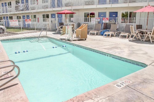 Motel 6-Lancaster CA - image 27