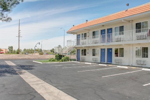 Motel 6-Lancaster CA - image 28