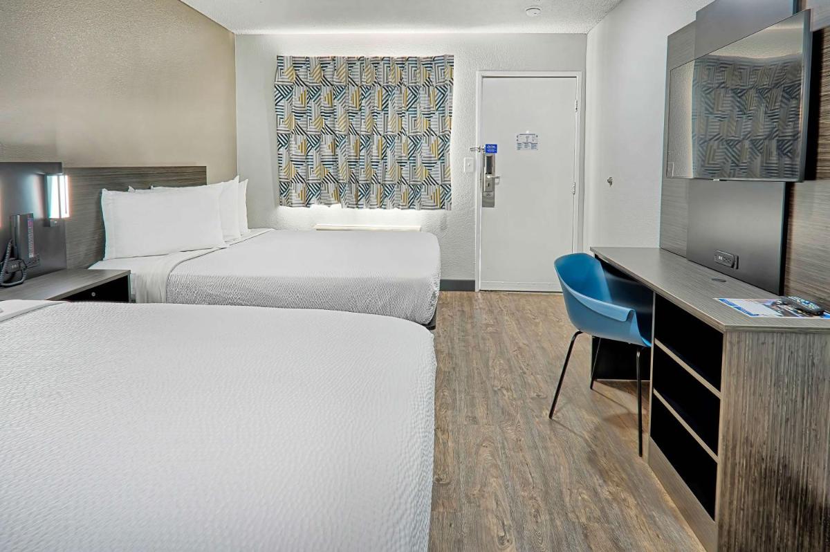 Motel 6-Lancaster CA - image 7