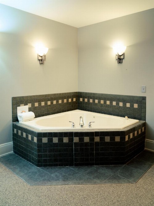 Lancaster Arts Hotel - image 34