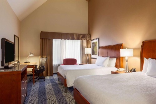 Hilton Garden Inn Lancaster - image 26