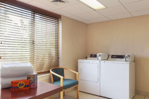 Hilton Garden Inn Lancaster - image 37