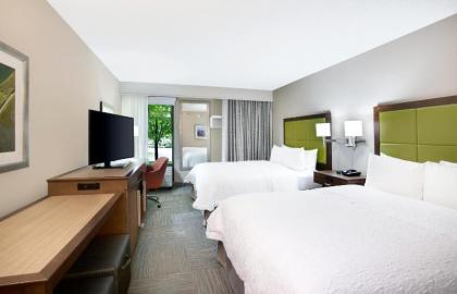 Hampton Inn Lancaster - image 6