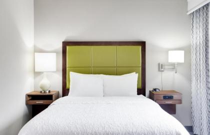 Hampton Inn Lancaster - image 12