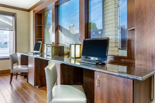 Comfort Inn Lancaster at Rockvale - image 24