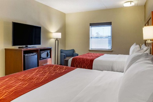 Comfort Inn Lancaster at Rockvale - image 36