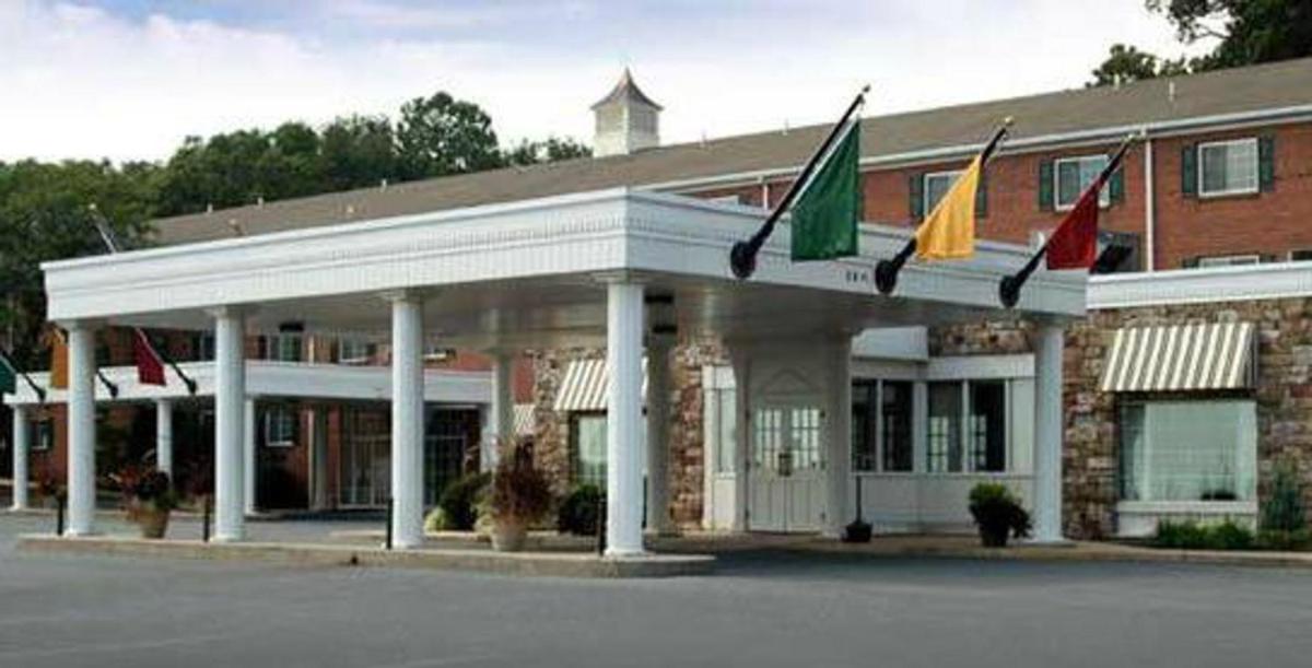 Heritage Hotel Lancaster - image 2
