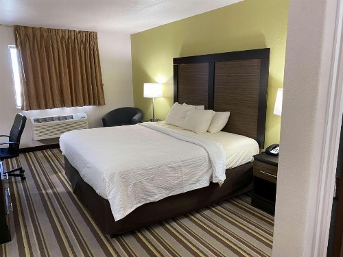 Quality Inn Lancaster - image 16