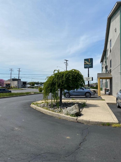 Quality Inn Lancaster - image 24