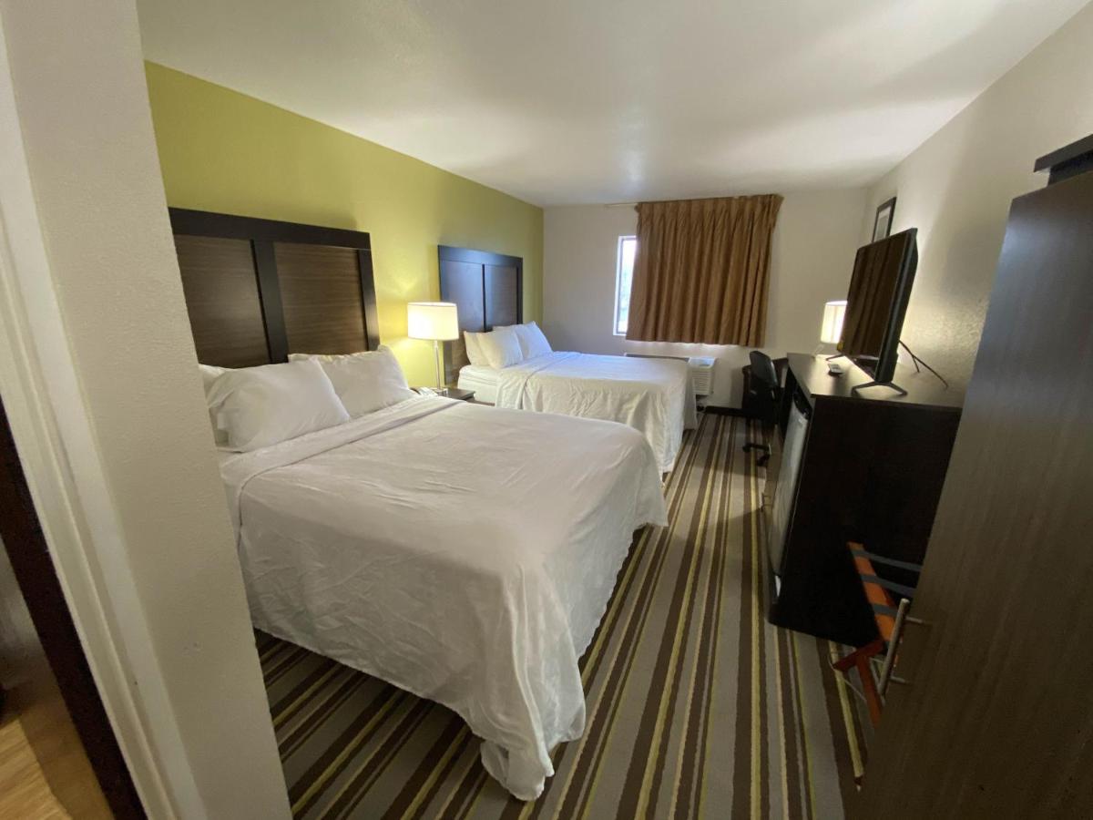 Quality Inn Lancaster - image 4