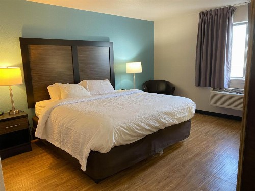 Quality Inn Lancaster - image 8