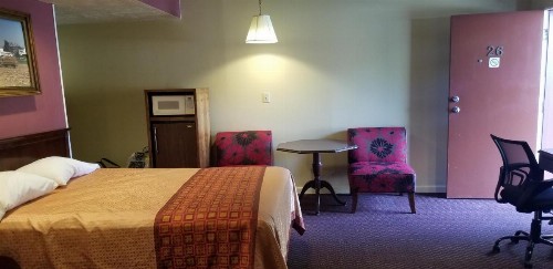Classic Inn Lancaster - image 10