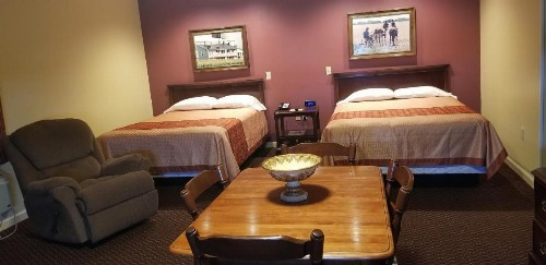 Classic Inn Lancaster - image 13