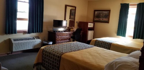 Classic Inn Lancaster - image 5
