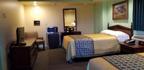Classic Inn Lancaster - image 6