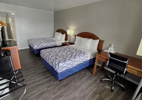 America's Best Value Inn Lancaster - image 5