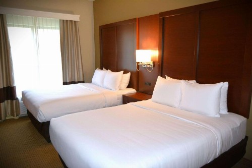 Comfort Suites Amish Country - image 10