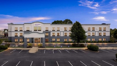 Wingate by Wyndham Lancaster / PA Dutch Country - image 3