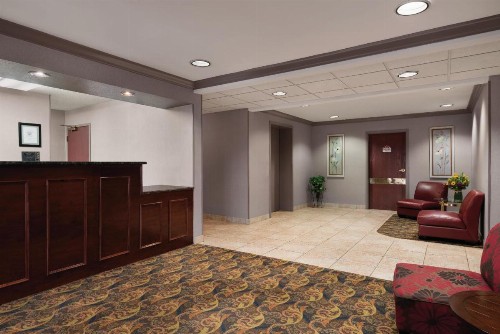 Hawthorn Suites by Wyndham Lancaster - image 24