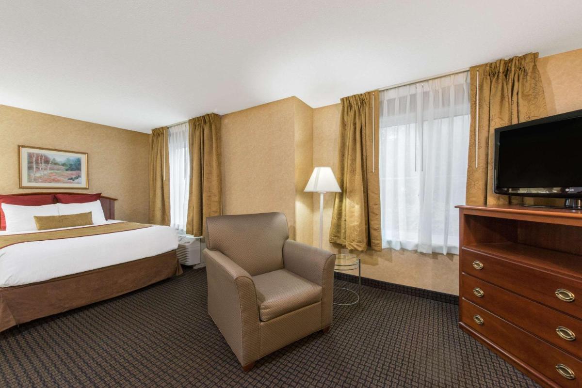 Hawthorn Suites by Wyndham Lancaster - image 7
