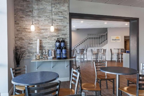 Days Inn & Suites by Wyndham Lancaster Amish Country - image 15