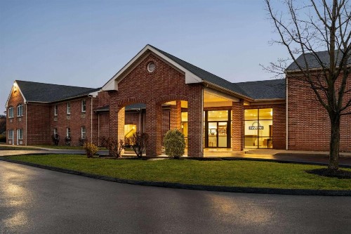 Days Inn & Suites by Wyndham Lancaster Amish Country - image 18