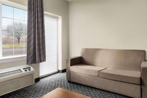 Days Inn & Suites by Wyndham Lancaster Amish Country - image 44
