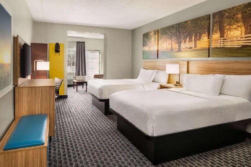 Days Inn & Suites by Wyndham Lancaster Amish Country - image 45