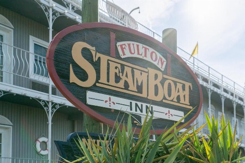Fulton Steamboat Inn - image 29