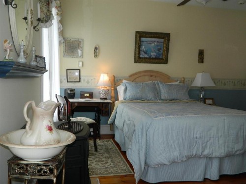 EJ Bowman House Bed & Breakfast - image 15