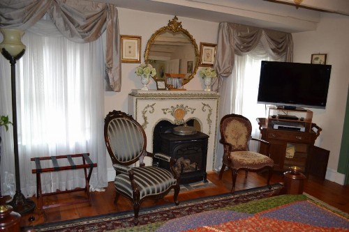 EJ Bowman House Bed & Breakfast - image 18
