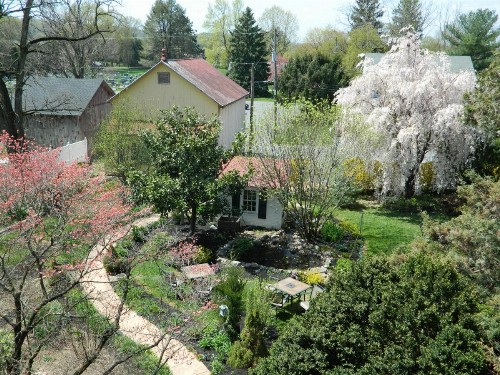 EJ Bowman House Bed & Breakfast - image 4
