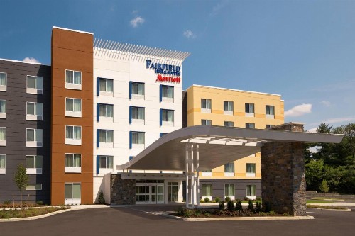 Fairfield Inn & Suites by Marriott Lancaster East at The Outlets - image 4